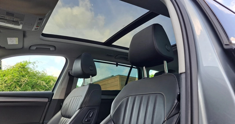 Skoda Superb cena 101900 przebieg: 177000, rok produkcji 2019 z Przemków małe 631